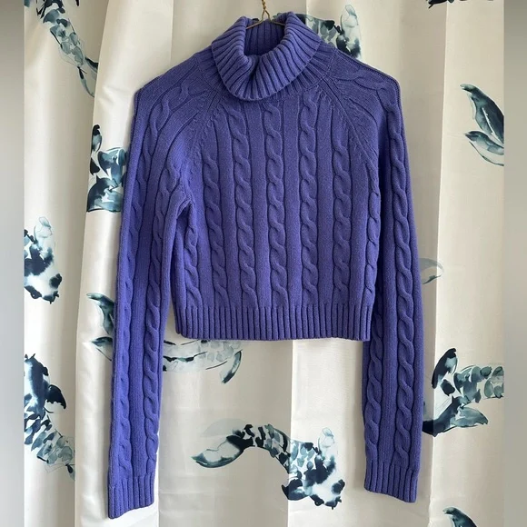 Purple cropped sweater - Picture 2 of 3